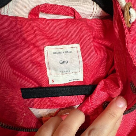 Gap berry pink coated rain jacket - Picture 3 of 6